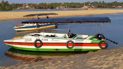 Boat cruise on Poovar lake – Poovar Boating photo 15